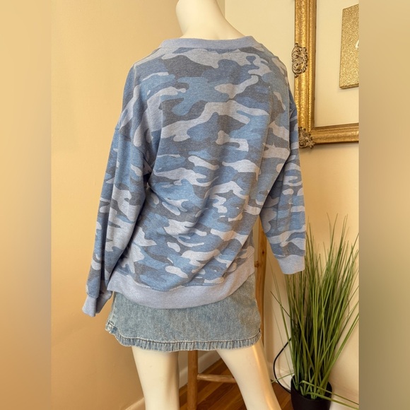 Democracy Blue Camouflage Crewneck Sweatshirt Zipper Detailing Small - Picture 2 of 6